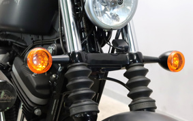 HARLEY XL883N 2013 LE2
