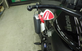 DUCATI DIAVEL V4 2023