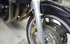 HONDA X4 1999 SC38