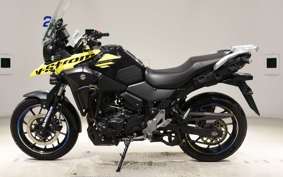 SUZUKI Vｽﾄﾛｰﾑ250