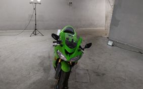 KAWASAKI ZX 10 NINJA R 2004 ZXT00C