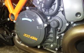KTM 1290 SUPER DUKE R 2020