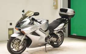 HONDA VFR800 2005 RC46