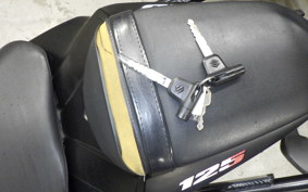 SUZUKI GSX-S125 DL32B
