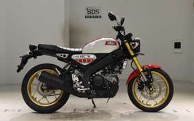 YAMAHA XSR155 2014