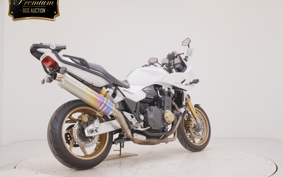 HONDA CB1300SB SUPER BOLDOR A 2010 SC54
