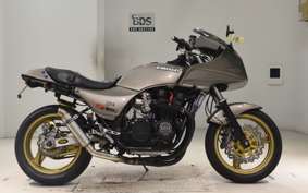 KAWASAKI GPZ750 1983 ZX750A
