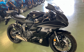 YAMAHA YZF-R7 2025 RM39J