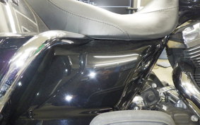 HARLEY FLHX 1690 2013