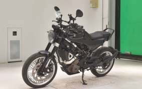 HUSQVARNA SVARTPILEN 401 2020