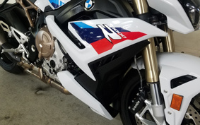 BMW S1000R 2022 0E51