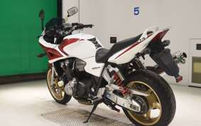 HONDA CB1300SF SUPER BOLDOR 2009 SC54