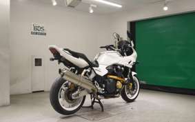 HONDA CB1300SB SUPER BOLDOR 2011 SC54