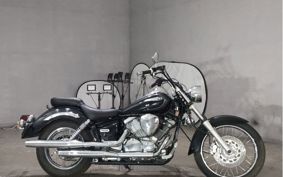 YAMAHA DRAGSTAR 250 VG02J