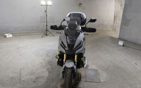 HONDA X-ADV 750 RH10