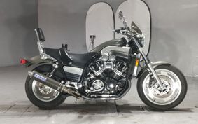 YAMAHA VMAX 2000 2LTN