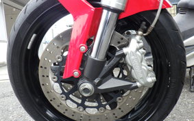DUCATI MONSTER 696 + 2010