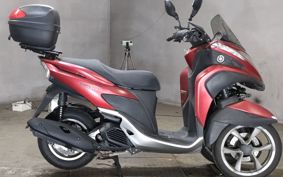 YAMAHA TRICITY 125 SE82J