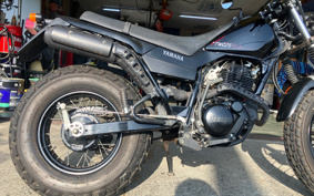YAMAHA TW225 DG09J