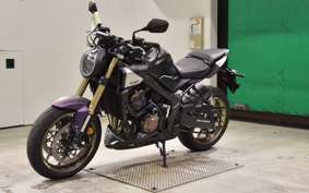HONDA CB650R E-Clutch 2024 RH17