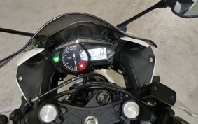 YAMAHA YZF-R25 RG43J