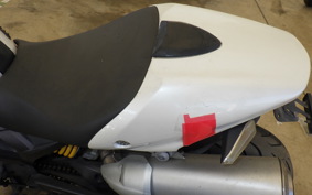 DUCATI MONSTER 696 + 2010