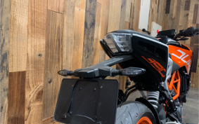 KTM 390 DUKE 2020 JPJ40