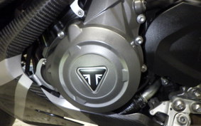 TRIUMPH DAYTONA 765 2020
