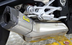 TRIUMPH  TRIUMPH  STREET  TRIPLE R LOW  2018 HDA434