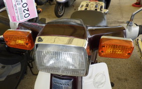 HONDA C90 SUPER CUB E HA02