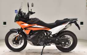 KTM 890 ADVENTURE	 2026