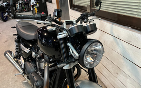 TRIUMPH SPEED TWIN 1200 2024 DAD85H