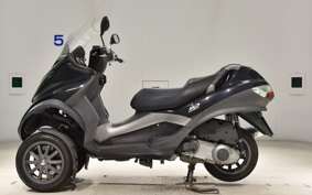 PIAGGIO MP3 250