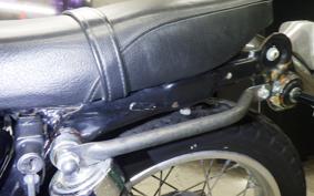YAMAHA SR400 Gen.3 2004 RH01J