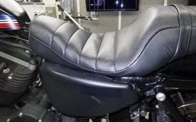 HARLEY XL883RI 2008