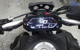 YAMAHA MT-07 2023 RM33J
