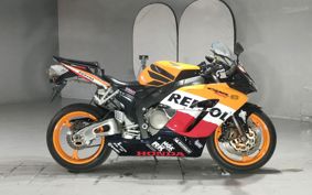 HONDA CBR1000RR 2005 SC57