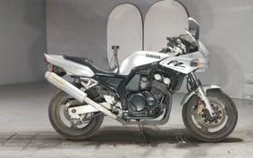 YAMAHA FZ400 1997 4YR