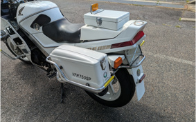 HONDA VFR750F 1988 RC24