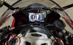 TRIUMPH  TRIUMPH SPEED TRIPLE 1200RR S3P02S