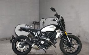 DUCATI SCRAMBLER ICON 7K00AA