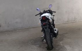 SUZUKI GSX250 R DN11A