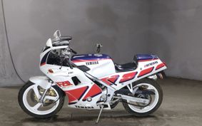 YAMAHA FZR250 2KR