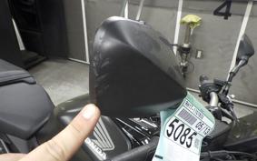 HONDA CB650R E-Clutch 2025 RH17