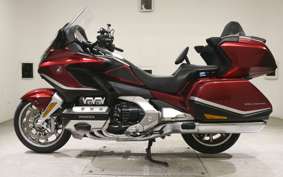 HONDA GL 1800 GOLD WING TOUR DCT 2022 SC79