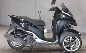 YAMAHA TRICITY 125 SE82J