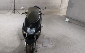 YAMAHA MAJESTY 125 SE27