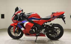 HONDA CBR600RR 2021 PC40