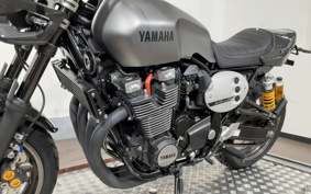 YAMAHA XJR1300 C 2016 RP19