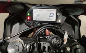 YAMAHA YZF-R3 2019 RH13J